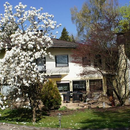 Park Ambiente Friedberg Otel Friedberg  Dış mekan fotoğraf