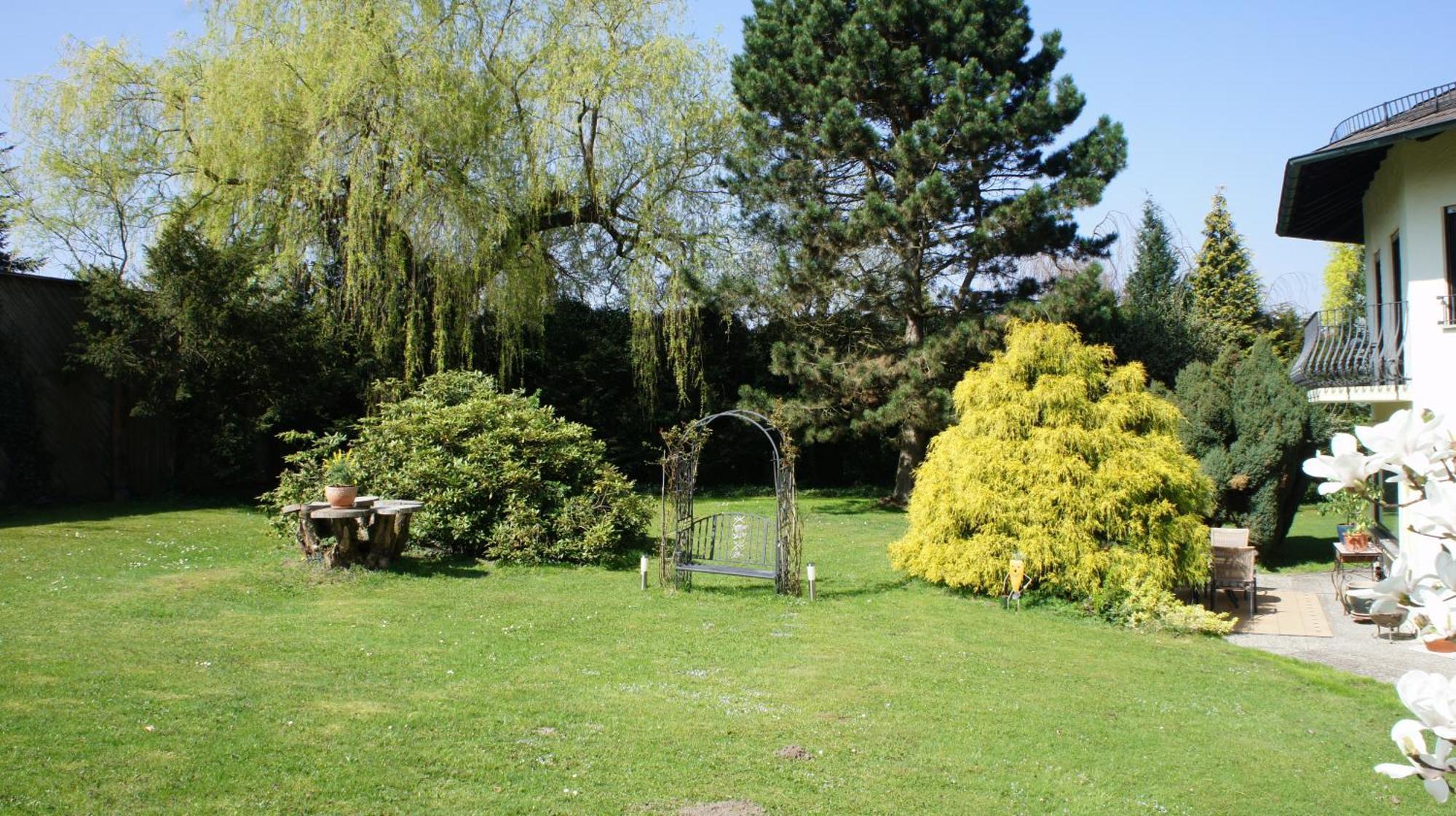 Park Ambiente Friedberg Otel Friedberg  Dış mekan fotoğraf