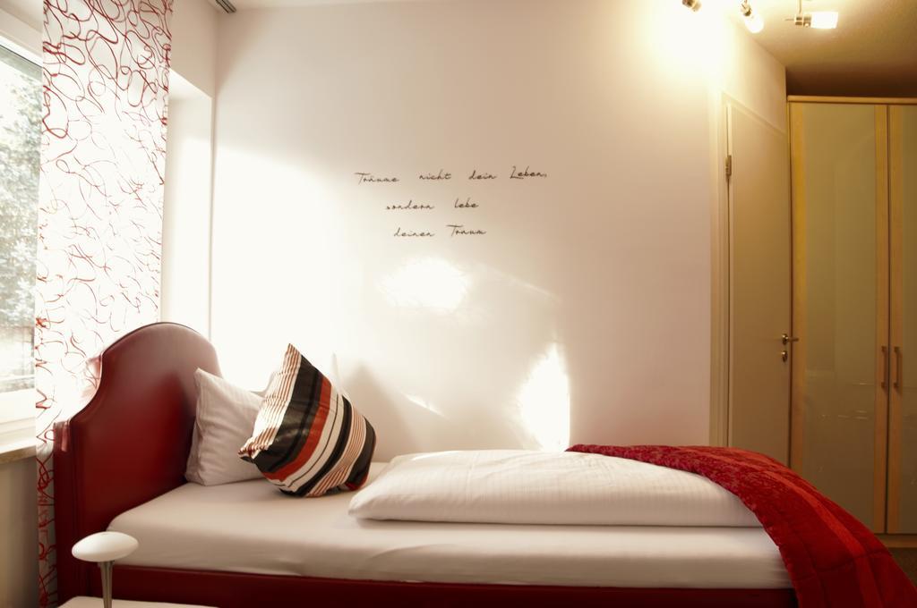 Park Ambiente Friedberg Otel Friedberg  Dış mekan fotoğraf